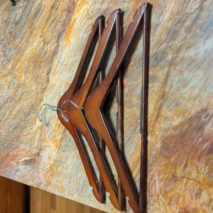 Wood suit hangers